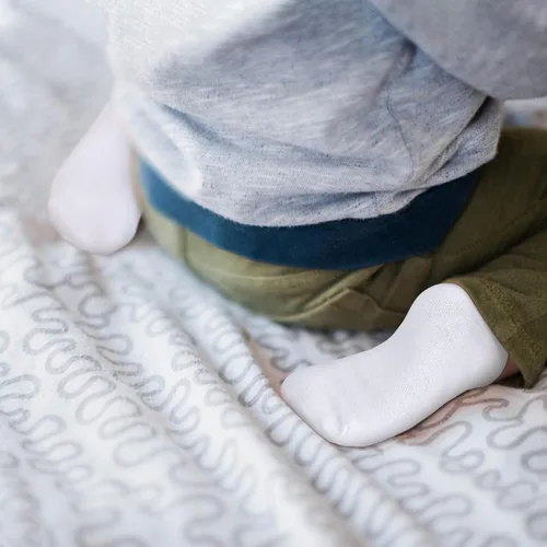 Miniatura 5 de ZERULETS Calcetines para niños, 20 pares de calcetines de tobillo de corte bajo cortos deportivos para niños y niñas, niños de 1 a 13 años