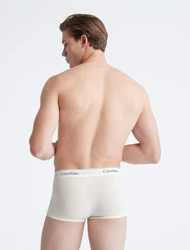 Miniatura 3 de Calvin Klein Modernos calzoncillos elásticos de algodón de tiro bajo, paquete de 3