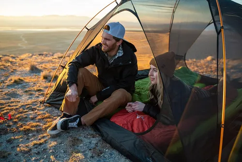 Miniatura 8 de TETON Sports LEEF Saco de dormir ultraliviano, estilo momia, saco de compresión incluido. Fuego/Pizarra