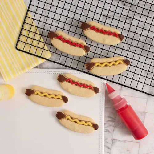 Miniatura 4 de Cortador de galletas Hot Dog, 1 pieza - Bakerlogy
