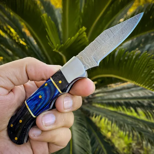 Miniatura 9 de AR Damascus - Cuchillo plegable de bolsillo hecho a mano para supervivencia al aire libre, hecho de mango de madera y acero de Damasco, junto