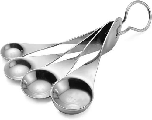 nambe Twist - Juego de 4 cucharas medidoras | Incluye 1/4 cucharadita, 1/2 cucharadita, 1 cucharadita, 1 cucharada | Tazas medidoras de acero