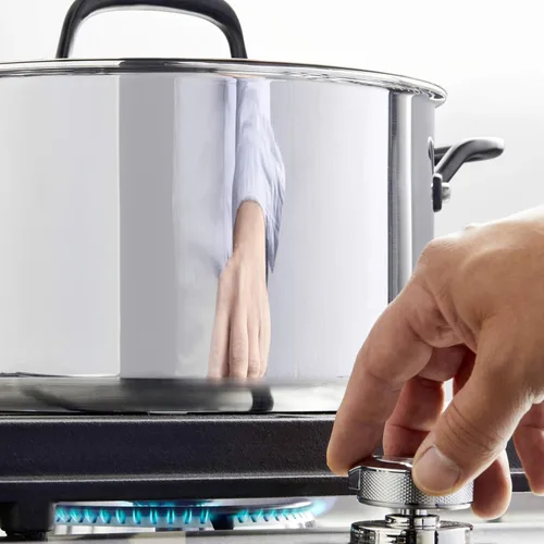 Miniatura 8 de KitchenAid Olla de acero inoxidable pulido de 5 capas con tapa, 8 cuartos de galón