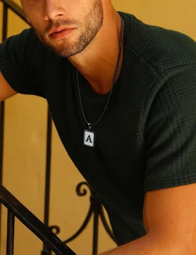 Miniatura 4 de Airrty Collar con colgante de letra A-Z con inicial para hombres y mujeres, chapado en plata de ley, collares de letras para hombres, caja cuadrada