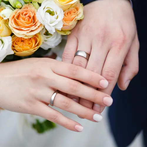 Miniatura 107 de King Will Alianza de boda de carburo de tungsteno para hombres y mujeres, anillos de promesa para parejas abovedados de alto pulido