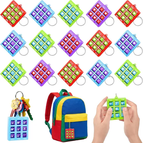 Miniatura 19 de Hicarer 16 llaveros de fiesta de Tic Tac Toe para fiesta de cumpleaños a granel, regalos de fin de año para estudiantes, niños de 8 a 12 años
