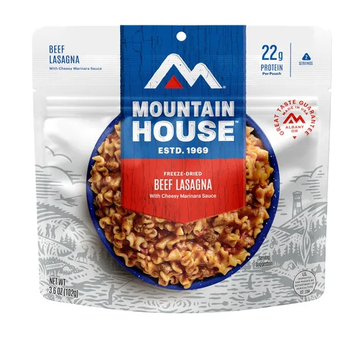Mountain House Lasaña de carne | Alimentos liofilizados para acampar, 4 porciones, vida útil de 30 años, paquete de 2
