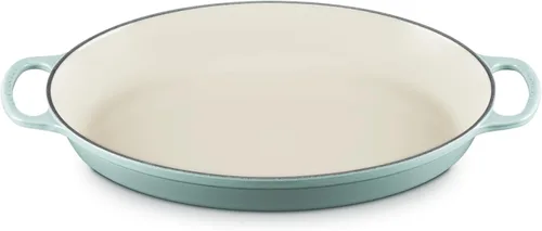 Miniatura 9 de Le Creuset - Cacerola ovalada de hierro fundido esmaltado Signature, 3 cuartos de galón, alcachofa