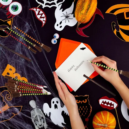 Miniatura 3 de Ireer Juego de lápices de varita de Halloween, escoba de bruja, recuerdos de fiesta de mago, recuerdos de fiesta de brujas, regalos de cumpleaños