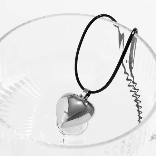 Miniatura 5 de Gargantilla de corazón grueso y hinchado, colgante de corazón grande, cadena de terciopelo ajustable, collares de corazón para mujeres