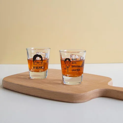 Miniatura 5 de The Office Merchandise - Juego de 3 vasos de chupito de 1.5 onzas con base pesada, regalos divertidos para hombres, mujeres o fanáticos de programas