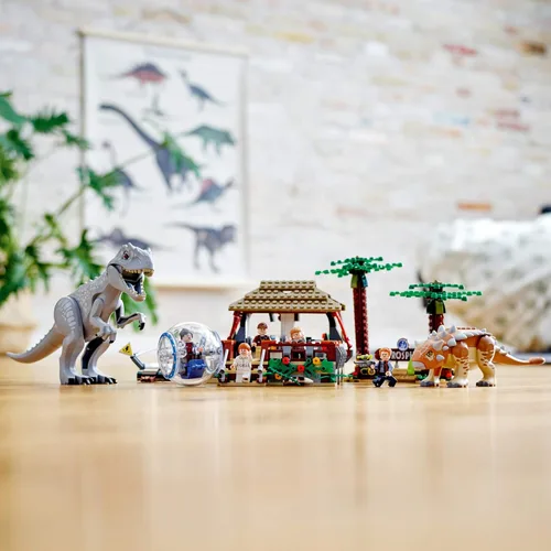 Miniatura 7 de LEGO Jurassic World Indominus rex vs. Ankylosaurus 75941 Impresionante juguete de construcción de dinosaurios para niños, con minifiguras
