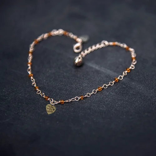 Miniatura 4 de Shapenty 100 mini cuentas de metal en forma de corazón "Hecho con amor" a granel para manualidades, llavero, collares, colgantes, pulseras, aretes