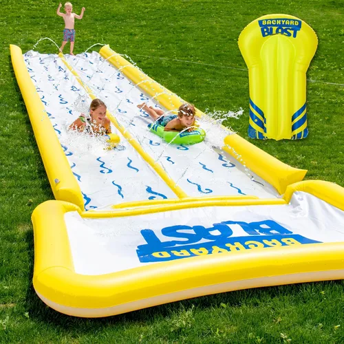 BACKYARD BLAST - Tobogán acuático de 30 pies con parachoques y zona de salpicaduras, 2 jinetes inflables y bomba eléctrica - Fácil de instalar -