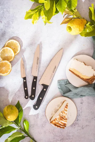 Miniatura 6 de ARCOS Juego de cuchillos de 3 piezas en acero inoxidable. 2 cuchillos de chef y 1 cuchillo de pelar. Cuchillos de cocina profesionales con mango
