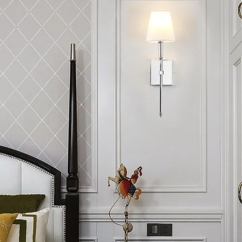 Miniatura 9 de PERMO Aplique de pared industrial rústico clásico individual con pantalla textil blanca acampanada y soporte de columna cónico cromado