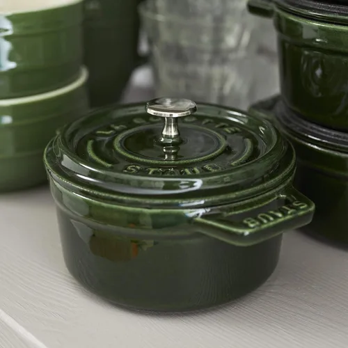Miniatura 5 de Staub Mini Cocotte Redondo de Hierro Fundido de 0.25 cuartos de galón - Albahaca, Hecho en Francia