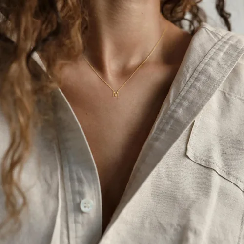 Miniatura 3 de Collar con inicial para mujer, chapado en oro de 14 quilates, delicado collar con dije de inicial, gargantilla simple y a la moda, collar