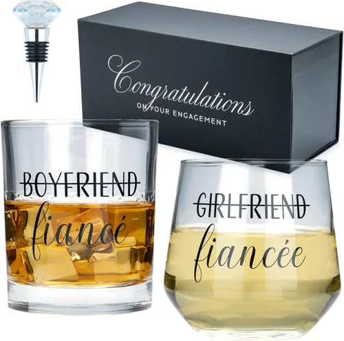 Regalos de Compromiso Newlywoo para Parejas - ¡Regalo Único de Prometido para Él o Ella! Vasos de Vino de Whiskey con Tapón de Vino de Diamante