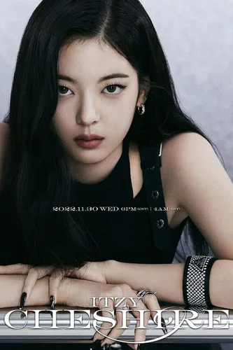 Miniatura 4 de ( Pre-Order Benefit ) (SPECIAL EDITION) ITZY CHESHIRE Mini Album ( B Ver. +1ea Store Gift Card ) K-POP SELAED