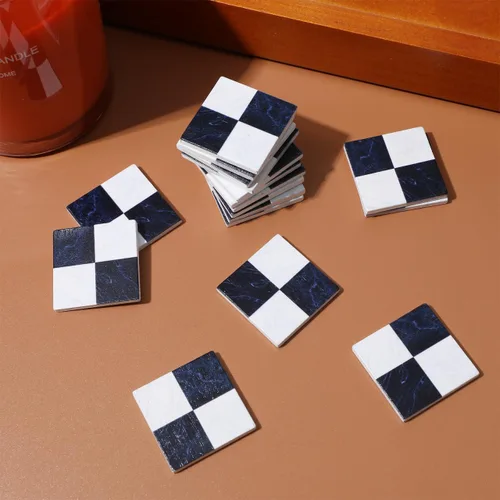 Miniatura 8 de Suelo en miniatura, 27 piezas de azulejos blancos y negros para despegar y pegar, escala 1/12, mini tablas para decoración de casa de muñecas