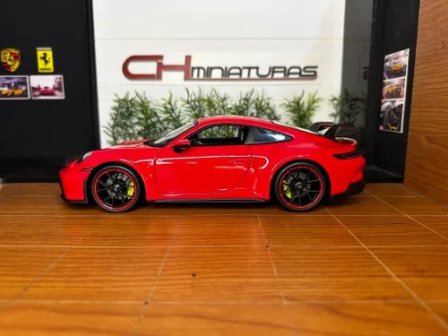 Miniatura 5 de Maisto 1:18 Edición especial 2022 Porsche 911 GT3, azul