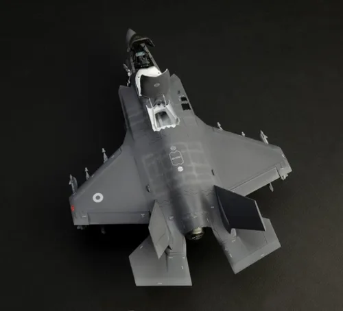 Miniatura 4 de Italeri -2810 F-35 B Lightning II Versión STOVL, escala 1:48, kit de modelo, modelo de plástico para montar, modelado, multicolor, IT2810