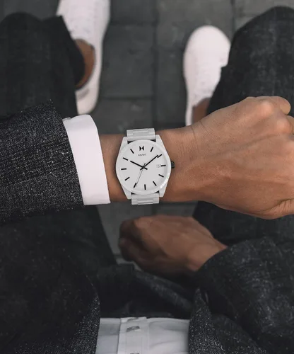 Miniatura 4 de MVMT Element Ceramic Reloj para hombre 1.693in, Blanco, Elemento de cerámica