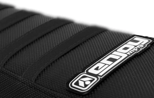 Miniatura 2 de Enjoy Mfg Funda de asiento compatible con KTM SX50 SX 50 2009-2015 - All Black/Black Ribs #90 Todas las costillas negras/negras.