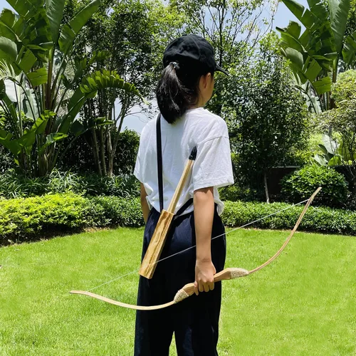 Miniatura 6 de Kids Bow and Arrow Set, 32 Inch Archery Set Handmade Wooden Toy Bow and Arrow for Kids 4-6 8-12, Cosplay Game Costume Prop Play, 1 Bows 1 Quivers