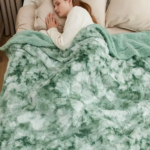 Miniatura 9 de Bedsure GentleSoft Manta Mullida de Sherpa - Manta de Forro Polar Cálida y Acogedora para Regalo de Mujer, Manta de Navidad de Felpa y Piel