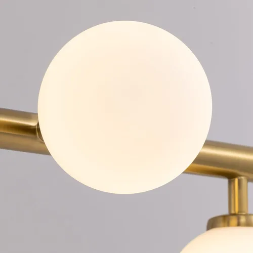 Miniatura 9 de Candelabro de mediados de siglo, lámpara colgante Sputnik de latón dorado con pantalla de lámpara de vidrio blanco, Candelabros lineales de globo