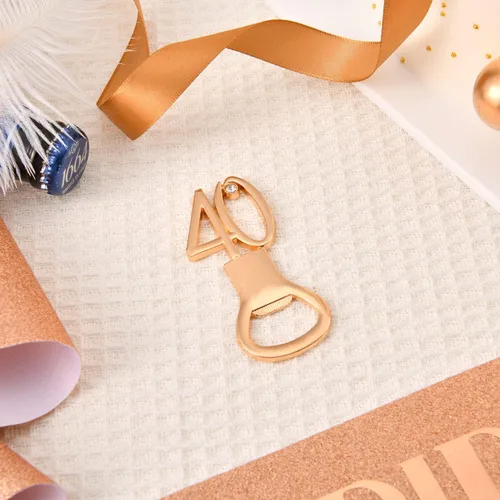 Miniatura 5 de 50 recuerdos dorados de fiesta de cumpleaños número 40 con diamantes de imitación, perfectos para invitados, 40 abridores de botellas de cerveza