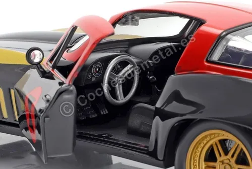 Miniatura 8 de Marvel 1:24 1966 Chevy Corvette - Auto fundido a presión con figura de viuda negra de 2.75 pulgadas, juguetes para niños y adultos