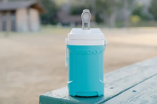 Miniatura 2 de Igloo 1/2 Gallon Insulated Sports Water Jug Latitude Series