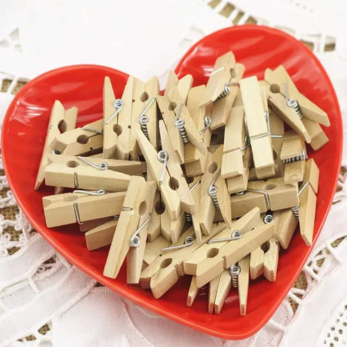Miniatura 6 de Alfileres de madera para ropa, 100 piezas de color madera de 1.3 pulgadas (1.4 in) pequeños clips de madera con cordel de yute de 33 pies para clips