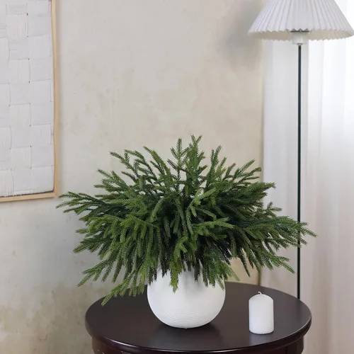 Miniatura 8 de 16 ramas de pino Norfolk con textura suave, 18 pulgadas, plantas verdes artificiales de Navidad, ramas de tallo de vegetación sintética, palillos