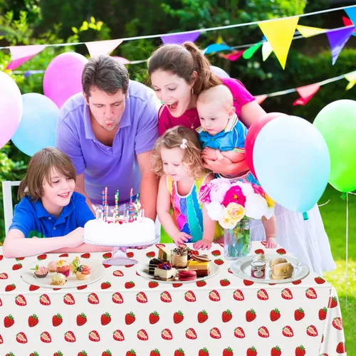 Miniatura 3 de Paquete de 4 manteles de fiesta de fresa, mantel de fresa para primer cumpleaños, mantel de plástico con diseño de fresas, suministros de fiesta