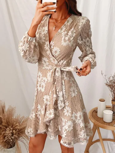 Miniatura 3 de CUPSHE Vestido de invierno con mangas de burbujas con borlas y cinturón para mujer