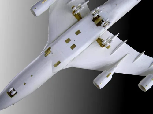 Miniatura 4 de 747 (Revell) 1/144 MD14416