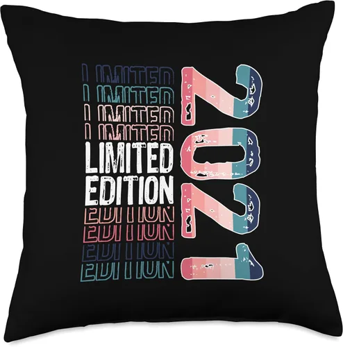 Miniatura 4 de Limited Edition Vintage 2021 Retro Birthday Throw Pillow