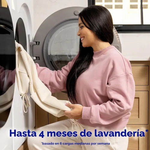 Miniatura 4 de Snuggle Líquido suavizante de tela, ultra concentrado, 80 onzas, 200 cargas medias, acondicionador de tela Blue Sparkle de larga duración, suaviza