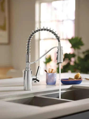 Miniatura 4 de Moen Genta LX - Grifo de resorte con potenciador de potencia, grifo de cocina moderno con un mango, enjuague previo, fácil instalación, cromo, 5926