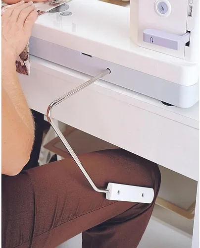 Miniatura 3 de Janome Máquina de coser y acolchar de puntada recta 1600P QC – Extra alta velocidad 1600 puntadas por minuto, máquina de coser industrial resistente