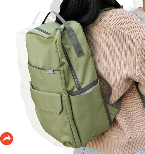 Miniatura 2 de RED ROVR Roo - Mochila ligera para pañales de 1 libra, 11 bolsillos organizativos, duradera y resistente al agua (musgo)