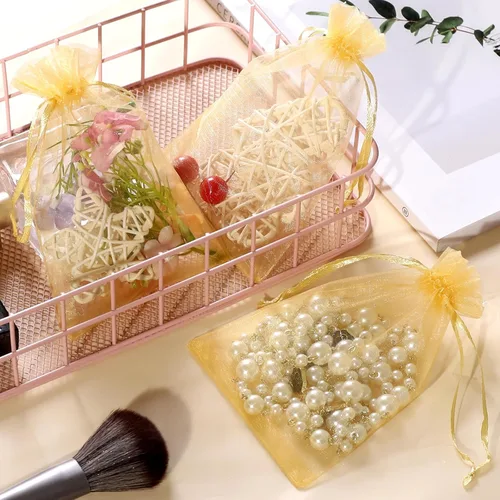 Miniatura 7 de Hopttreely 100 bolsas de regalo de organza dorada, 4 x 6 pulgadas, bolsas de malla de satén con cordón para dulces y regalos, bolsitas para joyas