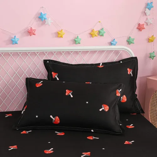 Miniatura 5 de Lindo juego de funda de edredón con diseño de hongos para cama Queen; juego de ropa de cama estilo Kawaii para niños con dibujos de hongos rojos