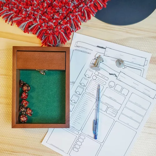 Miniatura 6 de Bandeja rodante de madera para dados D&D con bóveda de almacenamiento de dados Pestillo de metal asegura la tapa para viajes Regalo perfecto