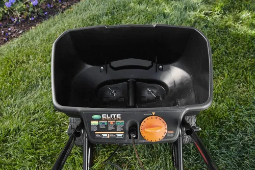 Miniatura 3 de Scotts Esparcidor Elite para semillas de césped, malezas y fertilizante, sal y derretimiento de hielo, esparcidor de empuje duradero con capacidad