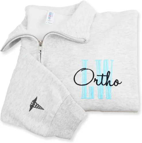 Miniatura 12 de COUPLEHOODIES - Sudadera de enfermería bordada con nombre, personalizada, con cremallera de un cuarto, regalo para asistente de enfermería